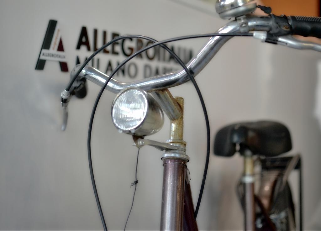 Allegroitalia Espresso Darsena Milán Exterior foto